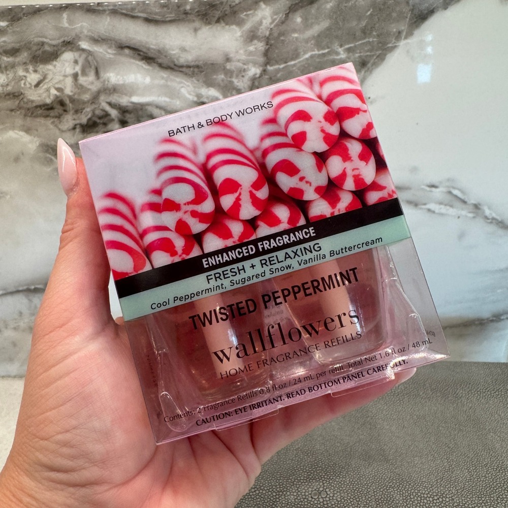 Bath & Body Works Twisted Peppermint Wallflowers Refills 2-Pack New
